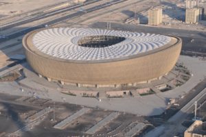 Das neue Lusail Stadion nördlich von Doha/Katar aus der Luft.(Foto: eigene Quelle)