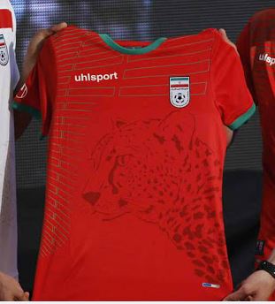 Iran Awaytrikot 2018 in rot von Uhlsport