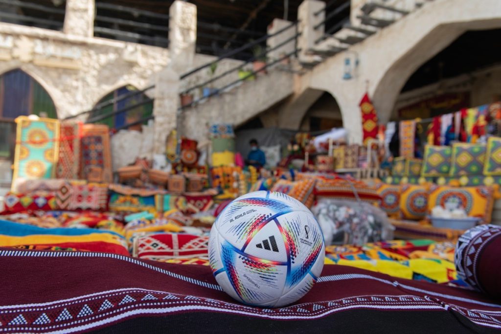 Der offizielle WM Spielball Al Rihla (Copyright adidas)