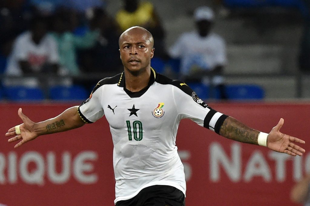 Ghanas Stürmer Andre Ayew jubelt nach dem zweiten Tor seiner Mannschaft während des Viertelfinales des Afrikanischen Nationen-Pokals 2017 zwischen der DR Kongo und Ghana in Oyem am 29. Januar 2017. / AFP PHOTO / ISSOUF SANOGO