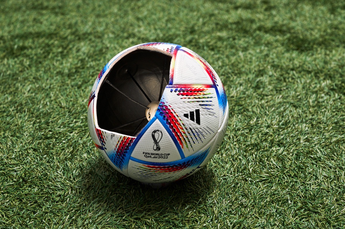 Offizieller Adidas WM Spielball 2022 „Al Rihla/