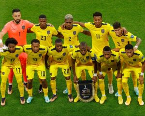 Ecuador vor dem Fußballspiel der Gruppe A der Fußballweltmeisterschaft Katar 2022 zwischen Katar und Ecuador im Al-Bayt-Stadion in Al Khor, nördlich von Doha, am 20. November 2022. (Foto: Odd ANDERSEN / AFP)