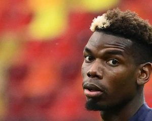 Der Franzose Paul Pogba verpasst die WM 2022 in Katar (Photo by FRANCK FIFE / AFP)