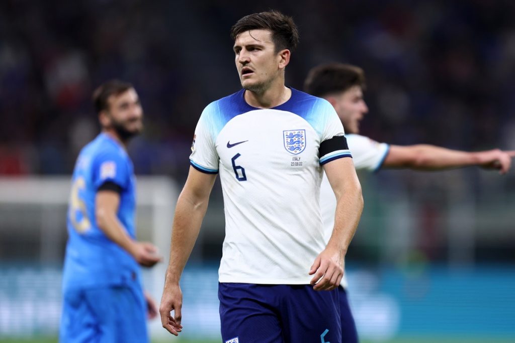 Harry Maguire aus England während des Spiels der UEFA Nations League League A Gruppe 3 zwischen Italien und England im San Siro am 23. September 2022 in Mailand, Italien.